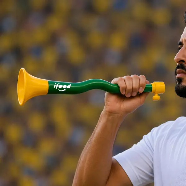 Corneta nº5 Brasil Personalizada para Torcedor Copa do Mundo