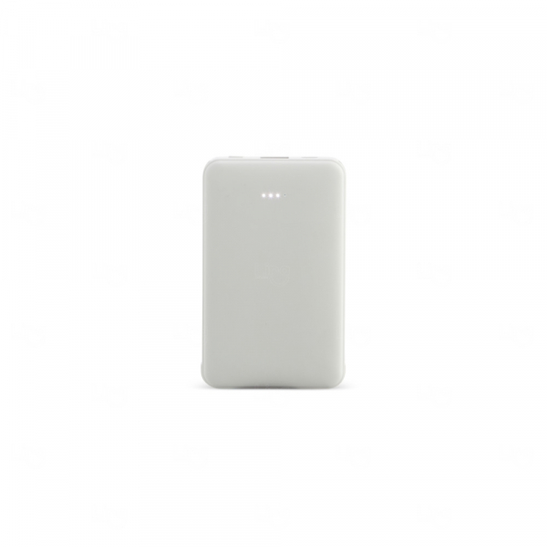 Power Bank com Cabos Acoplados Personalizado - 5.000 mAh 