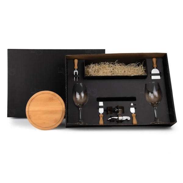 Kit Queijo e Vinho Personalizado - 9 Peças