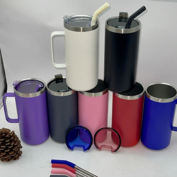 Caneca Térmica 600ml com Canudo Personalizada 