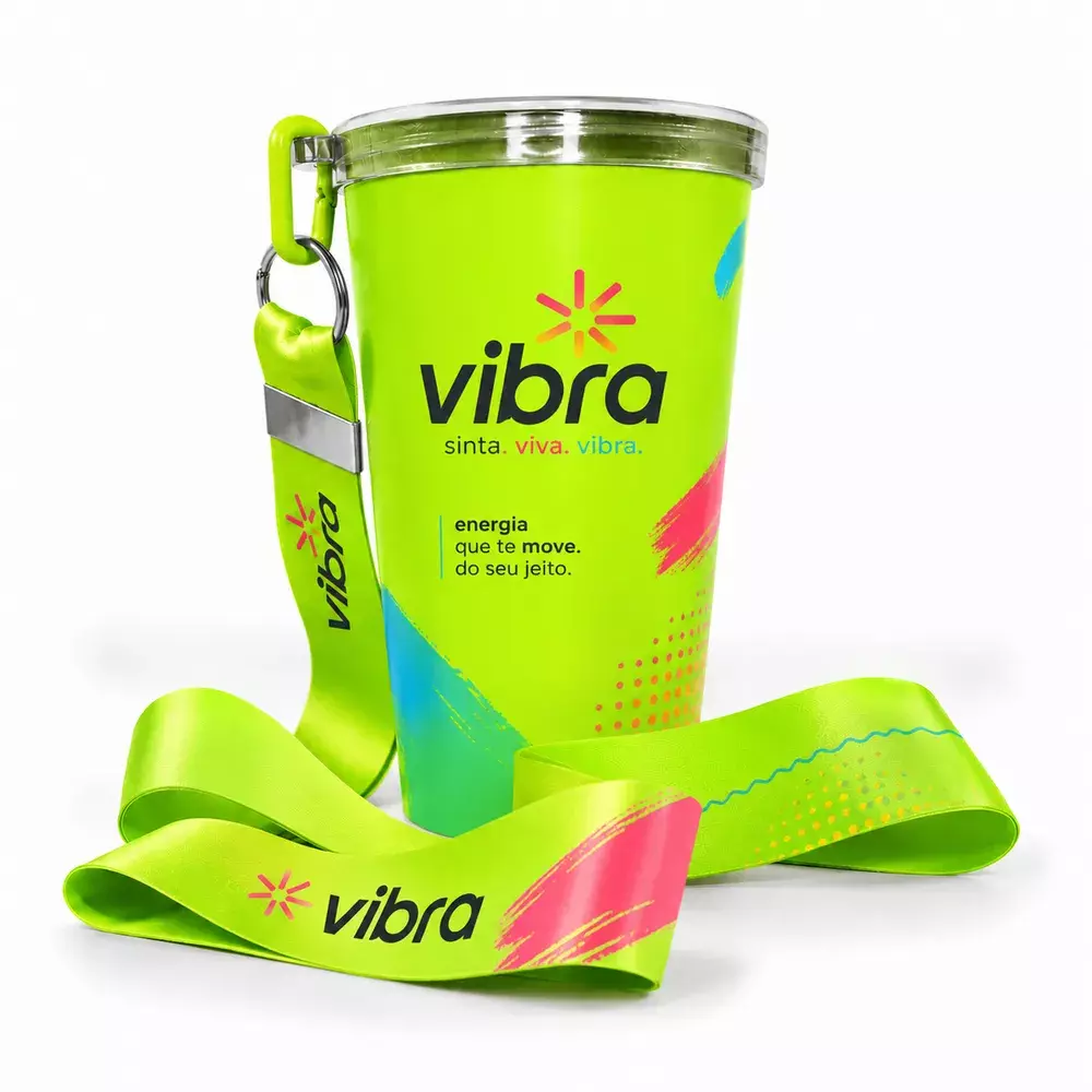 Copo com Cordão Personalizado 360 graus - 550ml Verde Claro