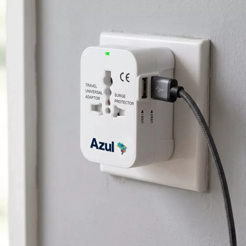 Adaptador Universal de Tomada com Tipo-C Personalizado 