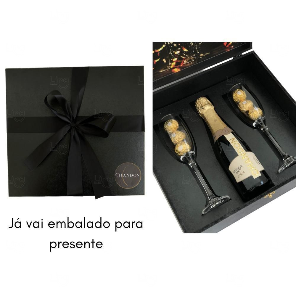 Kit Espumante com 2 Taças Personalizado 