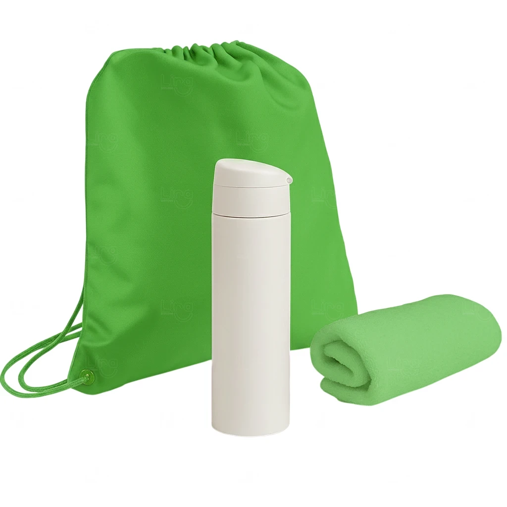 Kit Pé na Areia Personalizado - Garrafa, Mochila e Toalha 
